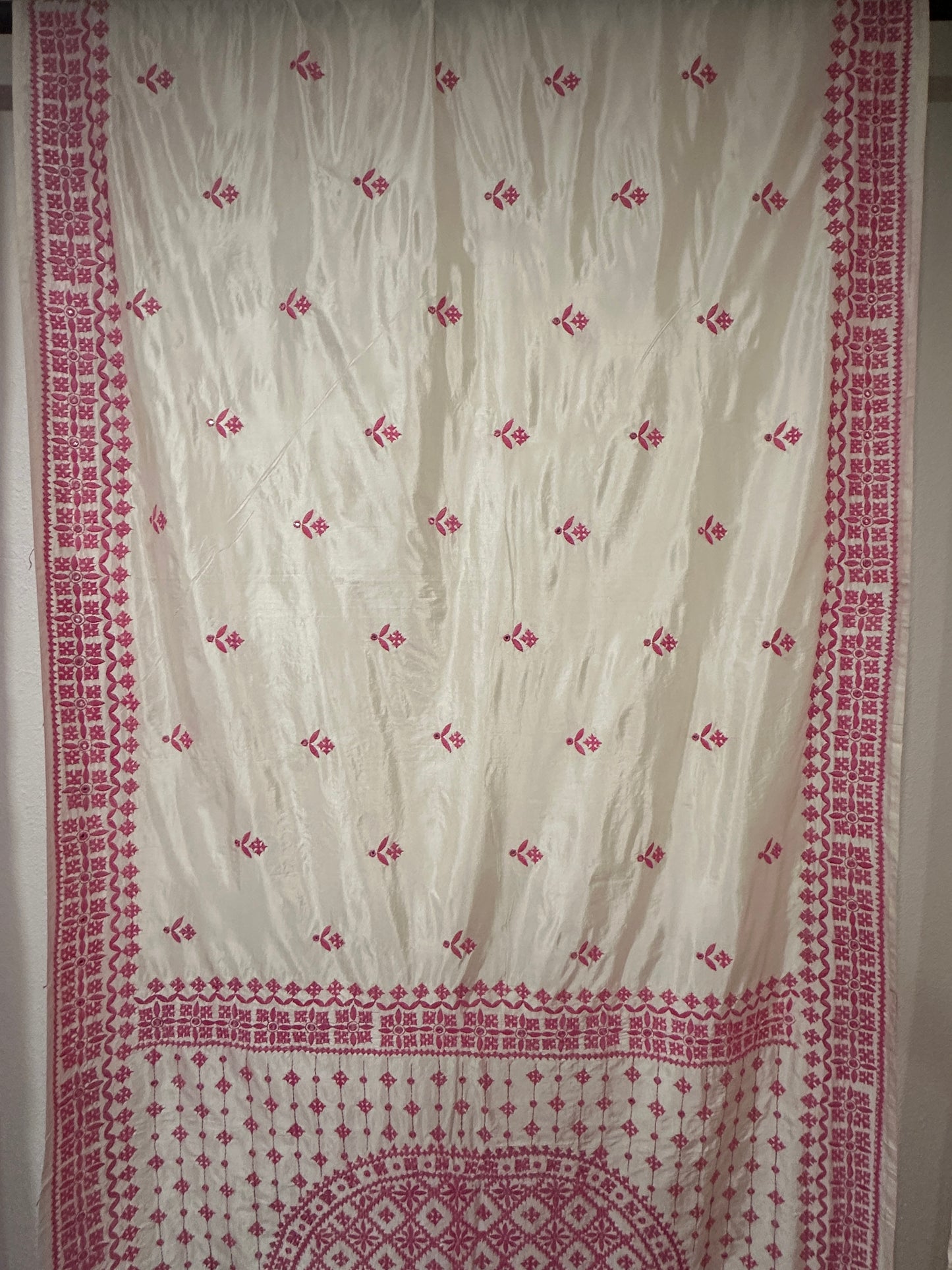 Gujrati Stitch on Offwhite Khadi Silk