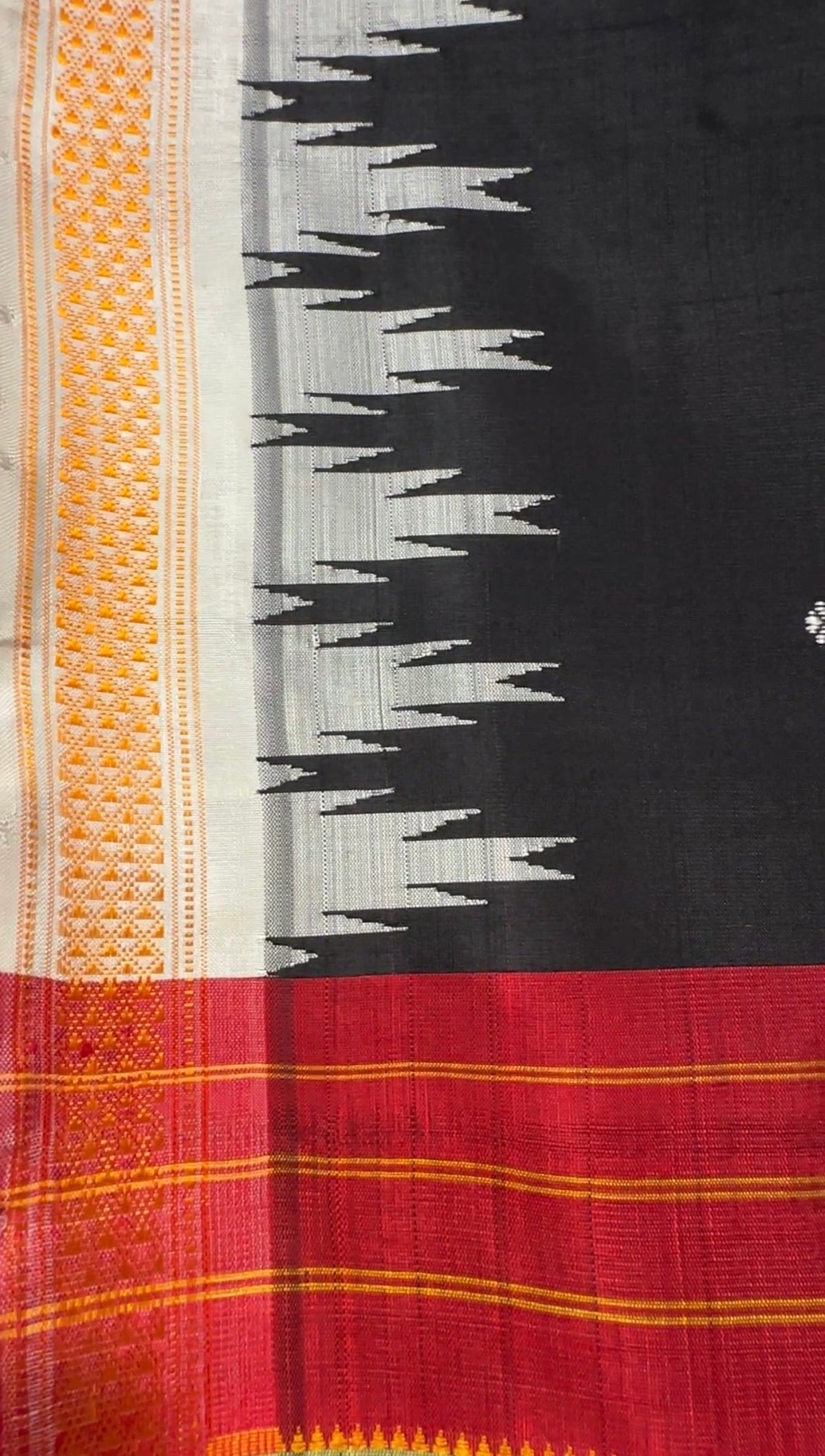 Berhampuri Double Palla Black