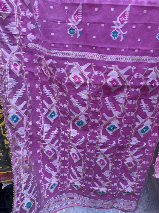 Cut Dana Dhakai in Pinkish Lavender