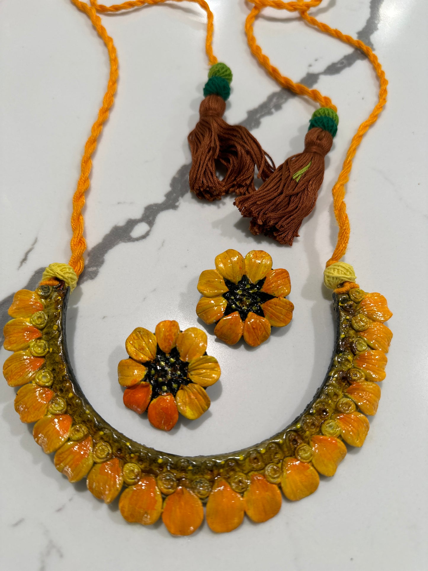 Artificial Clay Jewelry - Flower garland