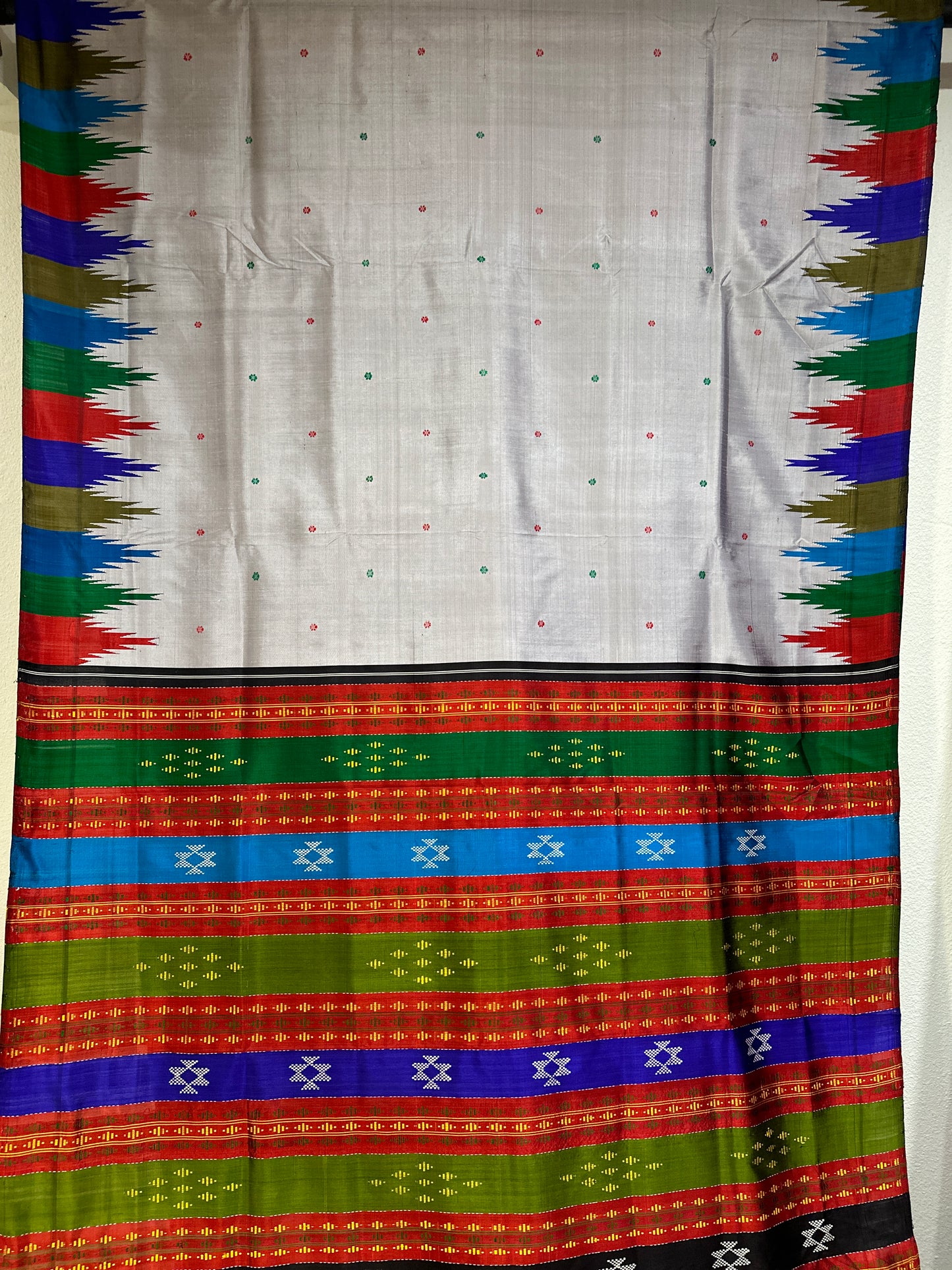 Berhampuri double palla in Grey with multicoloured temple border and multicoloured aanchal