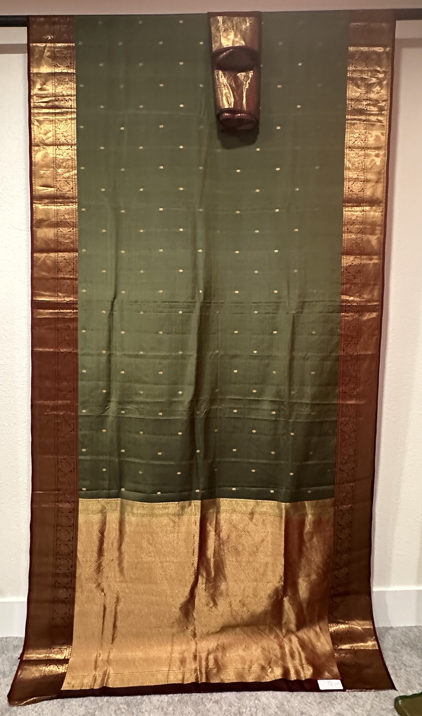 Kanji Silk Saree - Pastel Green with Coffee Brown Aanchal