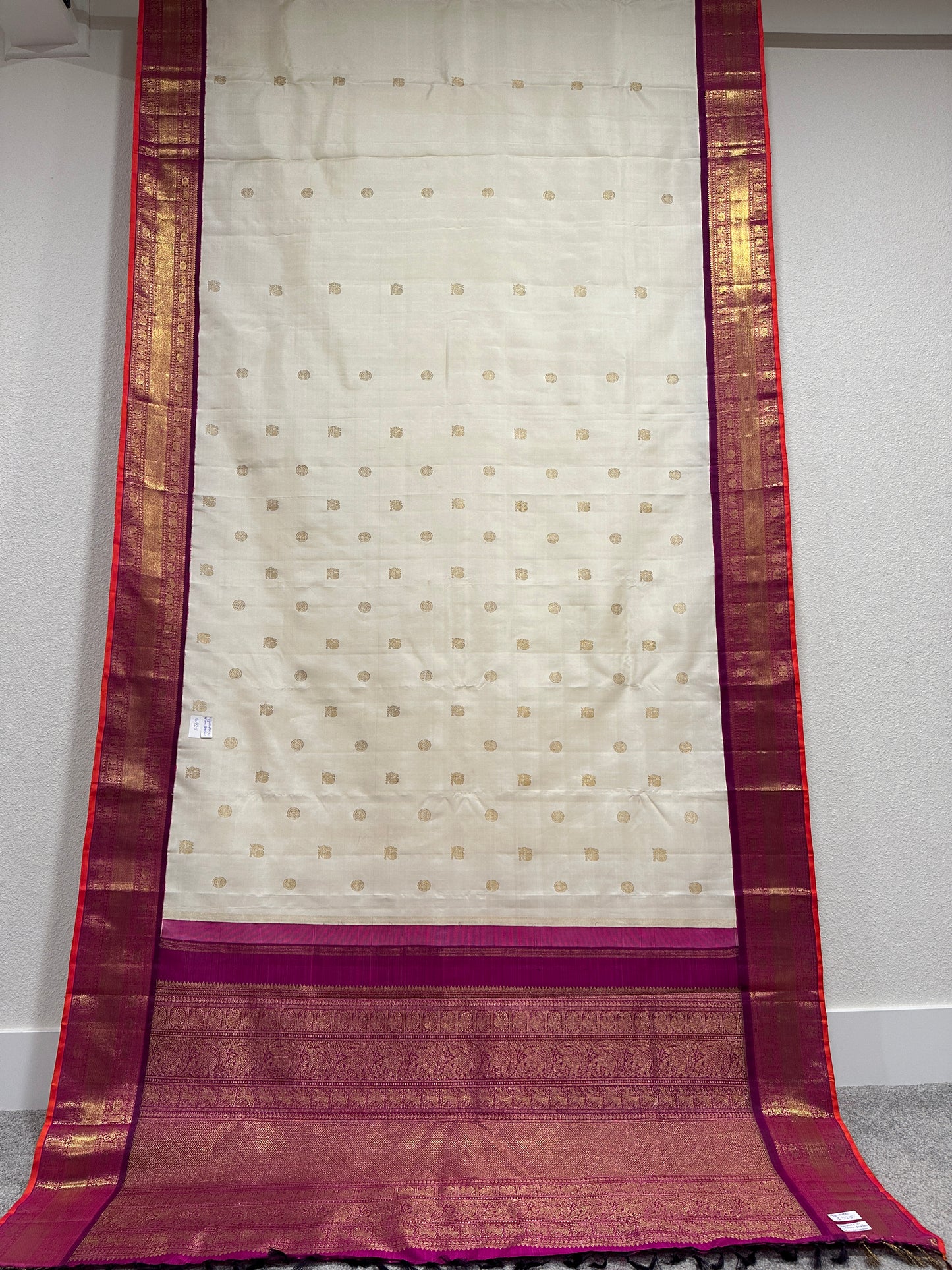 Kanjivaram Saree - Off-white with wine border with booties on the body