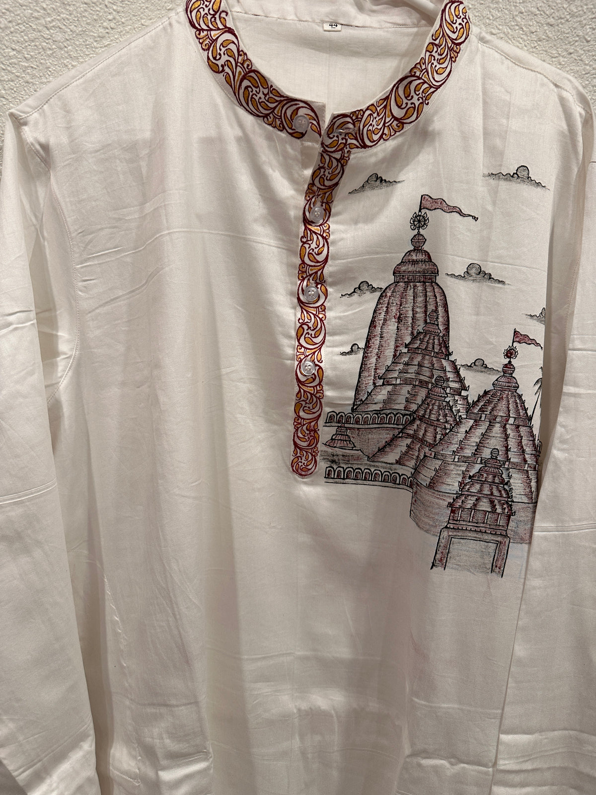 Men's Kurta - Pattachitra - Offwhite with  Dual tone shading of Puri Jagannath Mandir