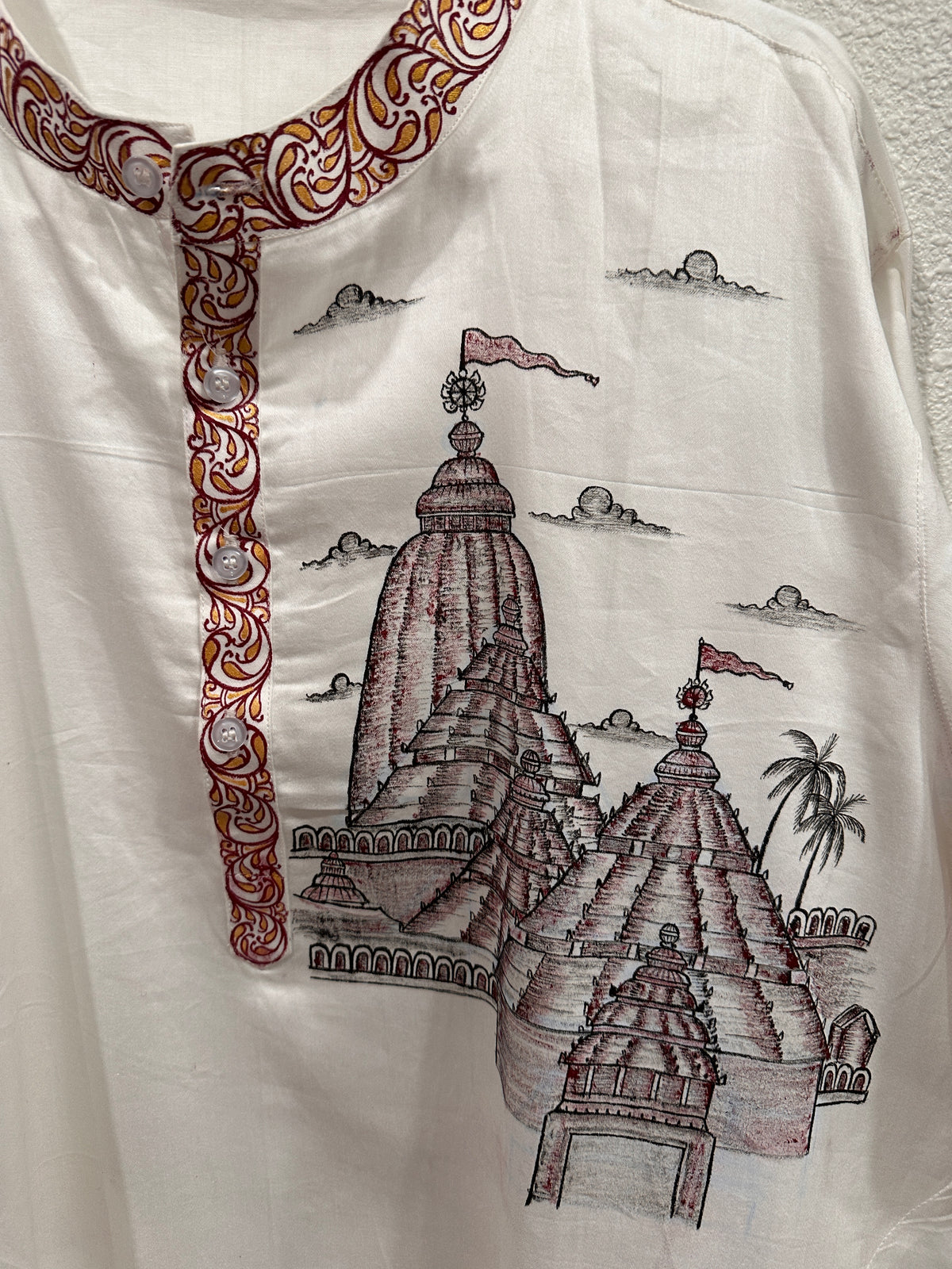 Men's Kurta - Pattachitra - Offwhite with  Dual tone shading of Puri Jagannath Mandir